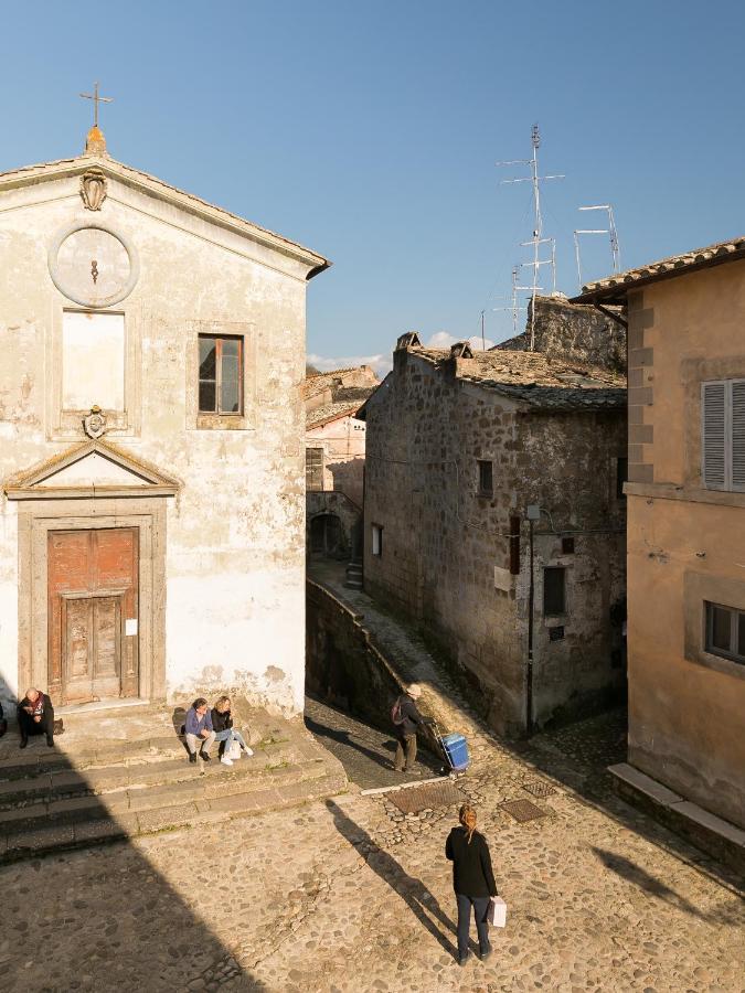 Opera Suites - Le Mille E Una Notte Calcata Extérieur photo